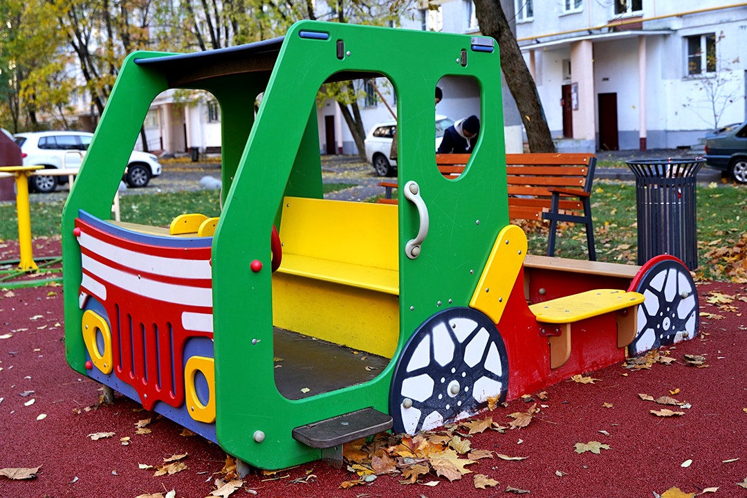 Песочница "Машинка МФ-1.60
